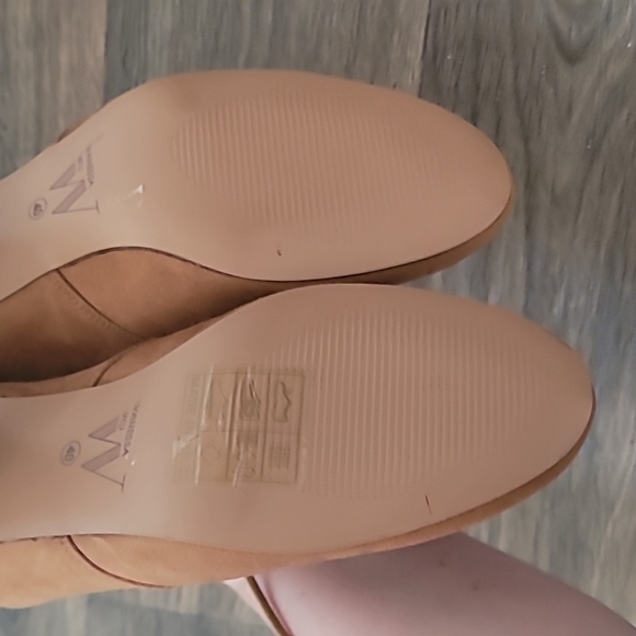 NWOT Vanessa Wu Anthropology brown suede ankle heel booties size 40 - Picture 7 of 10